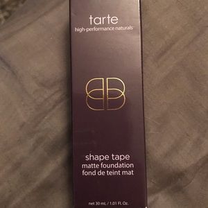 Tarte Shape Tape matte foundation